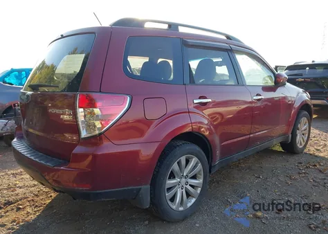 2011 Subaru Forester 2.5X Premium из США, поврежденный, VIN JF2SHADC4BH753662